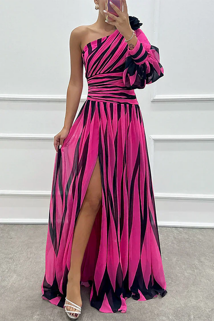 Hazel™ | Elegant Striped Maxi Dress with Off-Shoulder