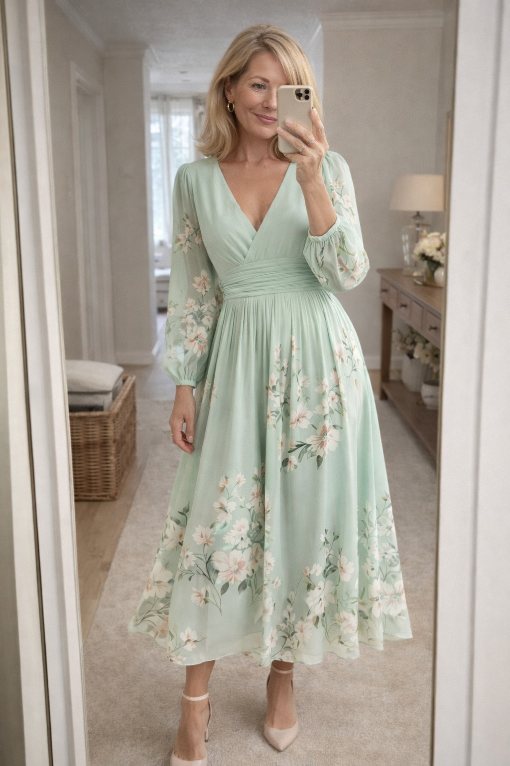VENIRA | Floral Midi