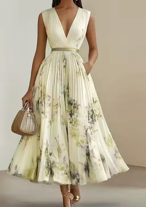 FLORAL MAXI DRESS WITH PLEATS AND V-NECK